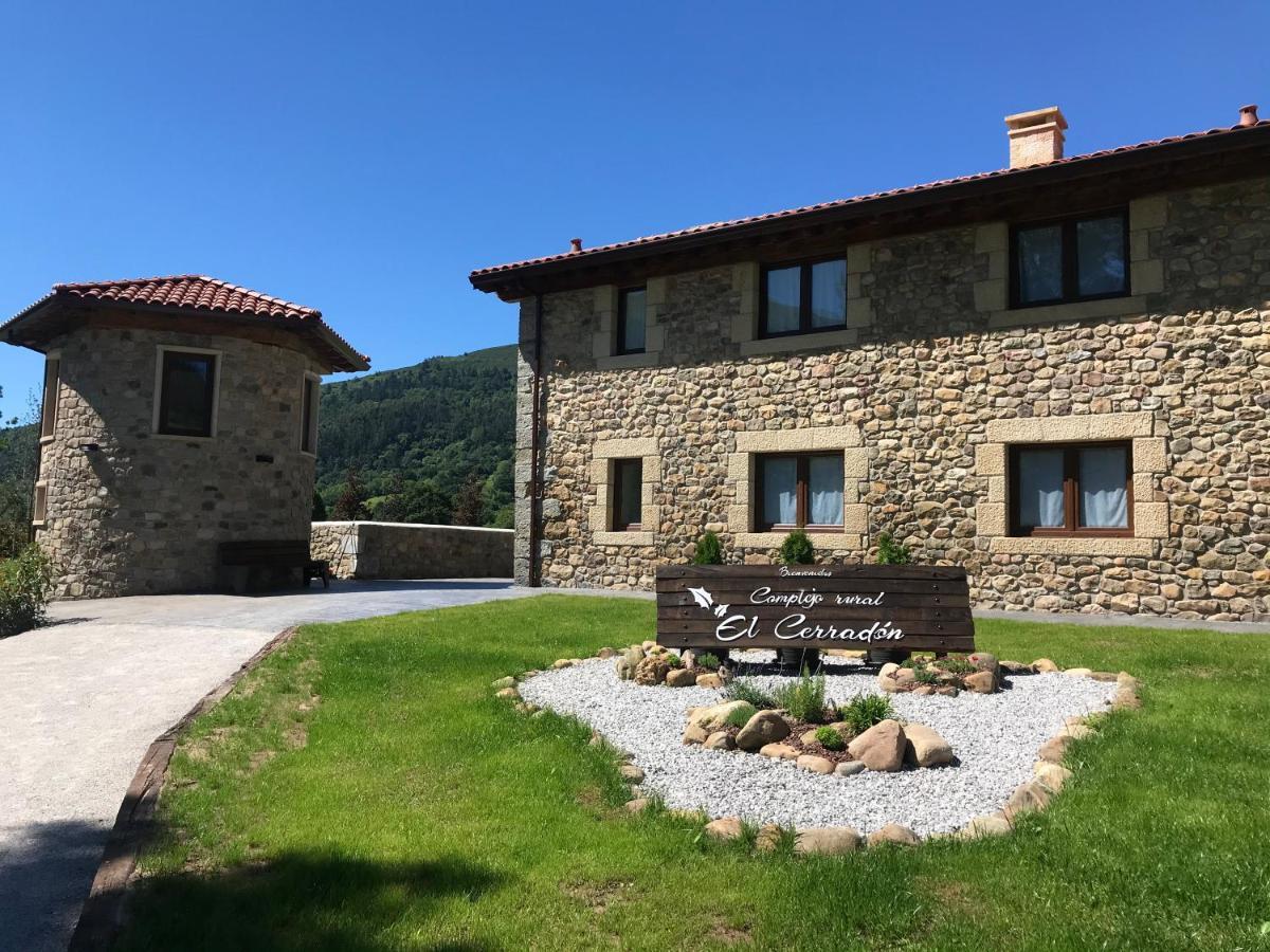 Penzion Complejo Rural El Cerradon Alceda Exteriér fotografie