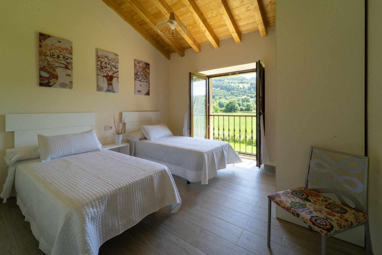 Penzion Complejo Rural El Cerradon Alceda Exteriér fotografie
